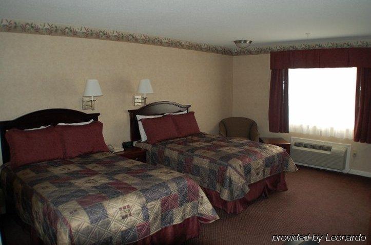 Shiretown Inn & Suites Houlton Δωμάτιο φωτογραφία