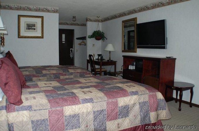 Shiretown Inn & Suites Houlton Δωμάτιο φωτογραφία