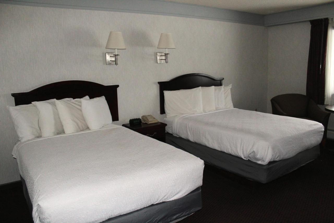 Shiretown Inn & Suites Houlton Εξωτερικό φωτογραφία